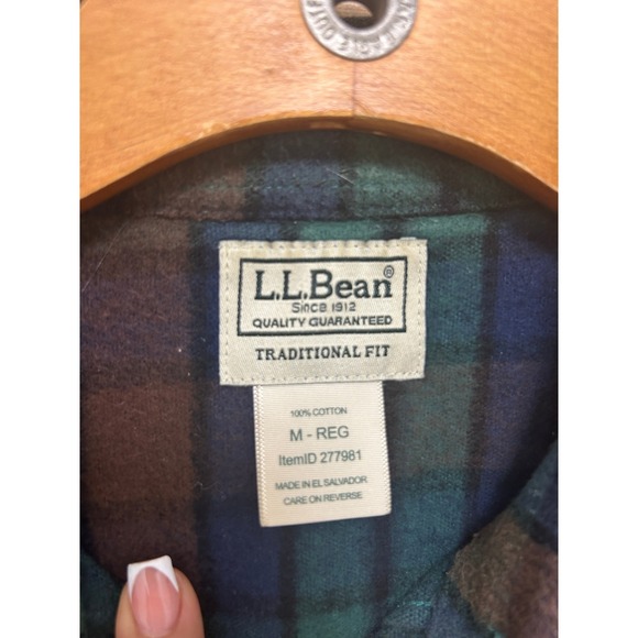 LL Bean Mens Flannel Shirt Medium Traditional Fit Green Blue Brown Plaid - Picture 2 of 6
